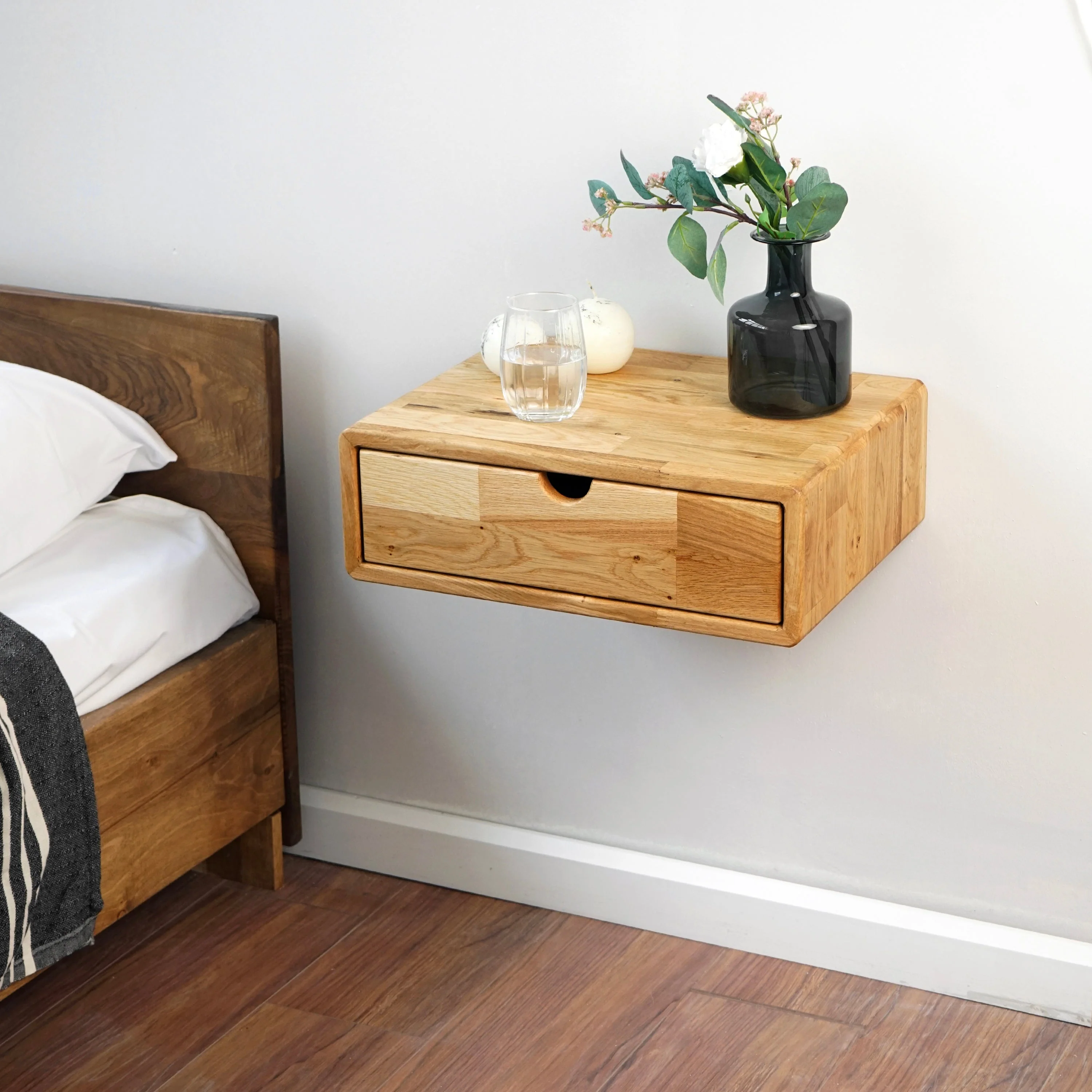 Calm Bedroom Styling